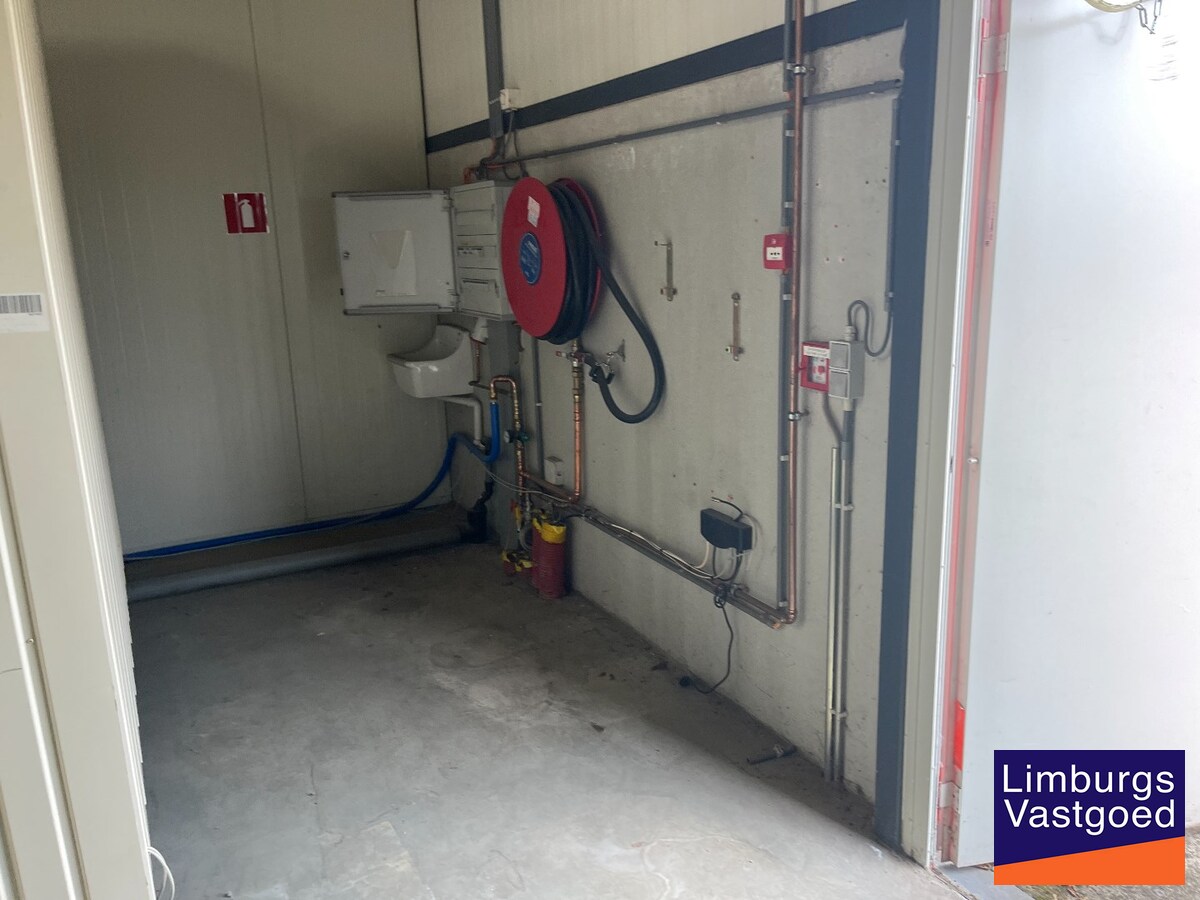 KMO-unit, 335 m², industriezone Genk-Zuid 