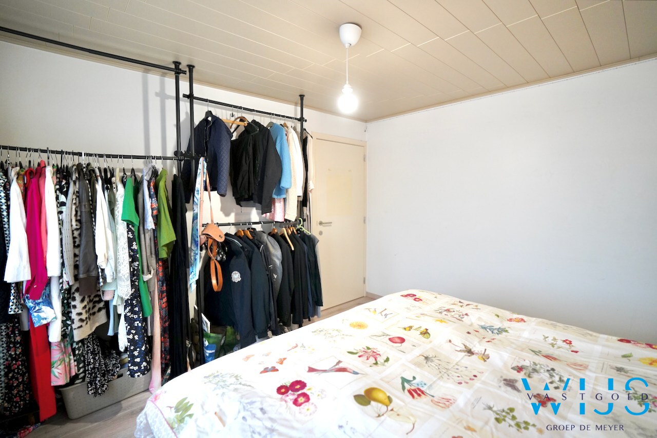 Instapklare, karaktervolle ALLEENSTAANDE woning op topligging in Ertvelde ! 