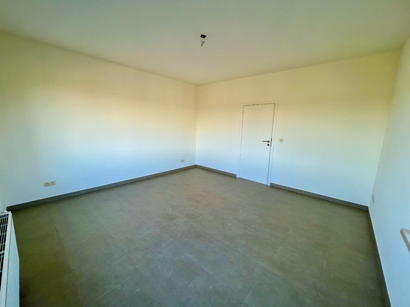 Ruim duplex-appartement met 1 slpk en bew. opp. van 70 m² op centrale ligging te Lier! 