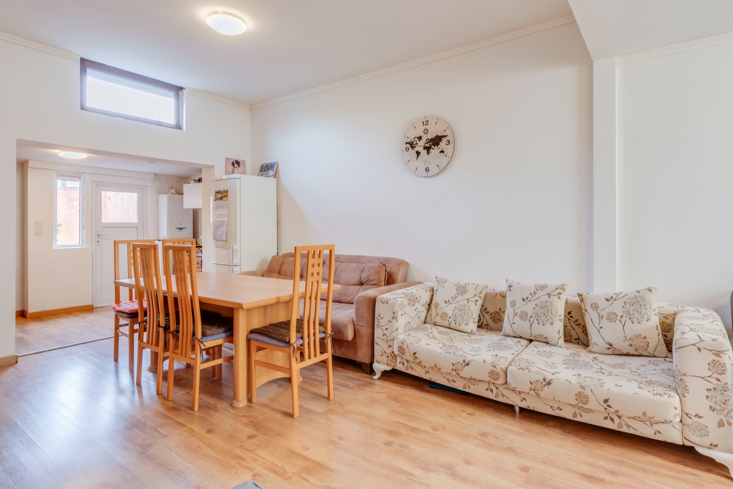 ruime woning te koop in Sint-Amandsberg 