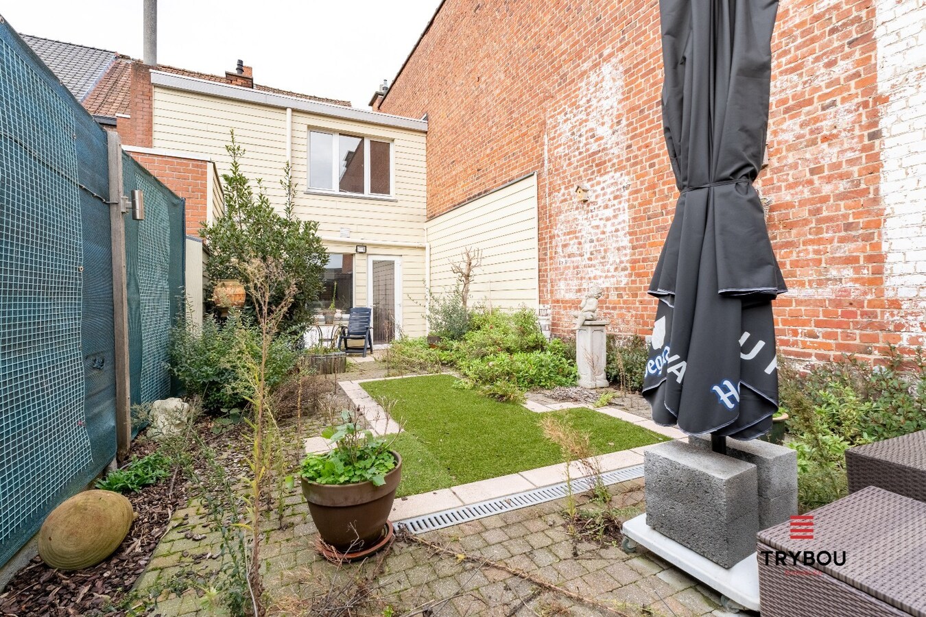 Centraal gelegen woning met tuin 