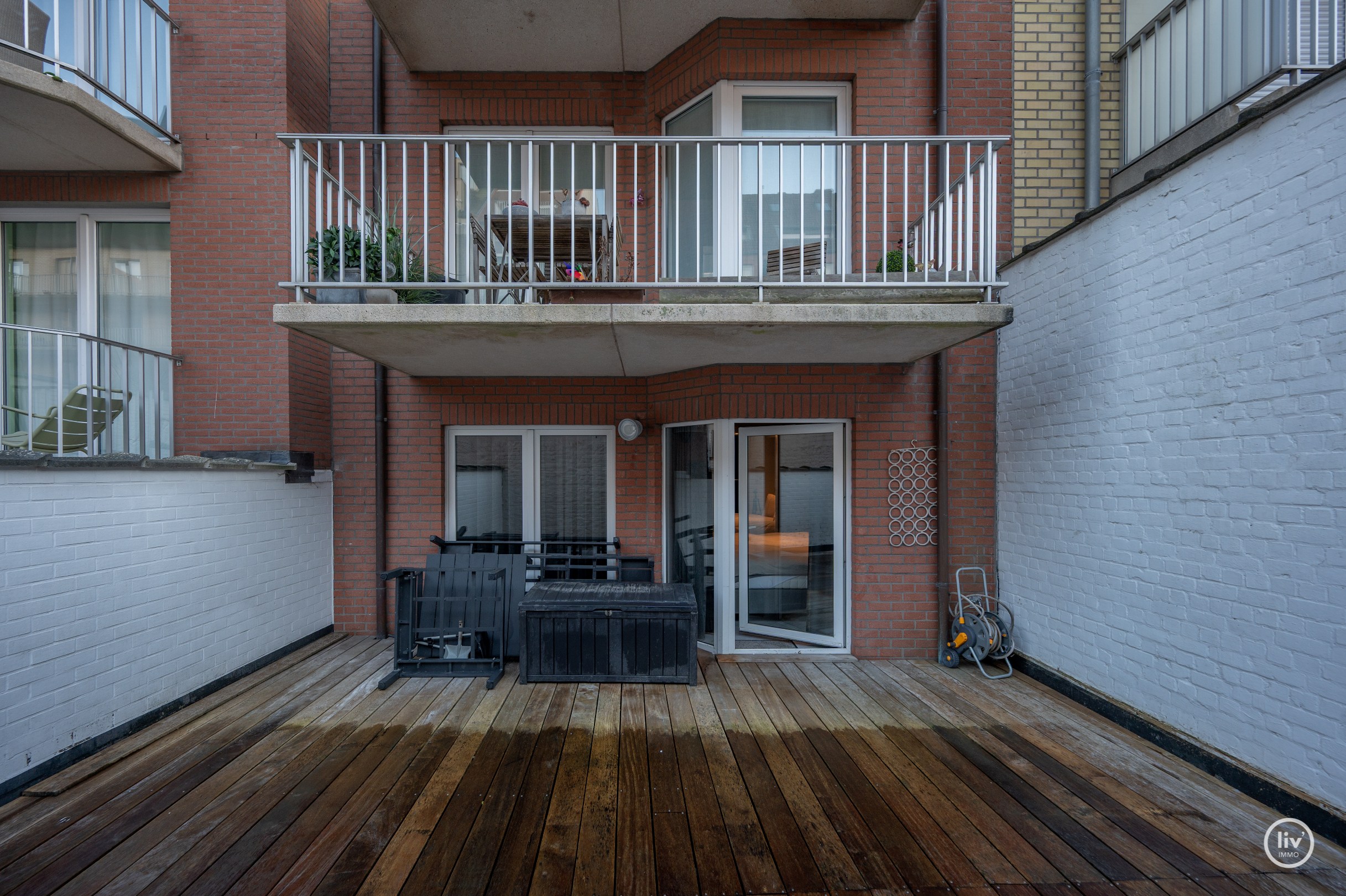 Appartement confortable avec deux chambres et possibilité de stationnement devant l'appartement. 