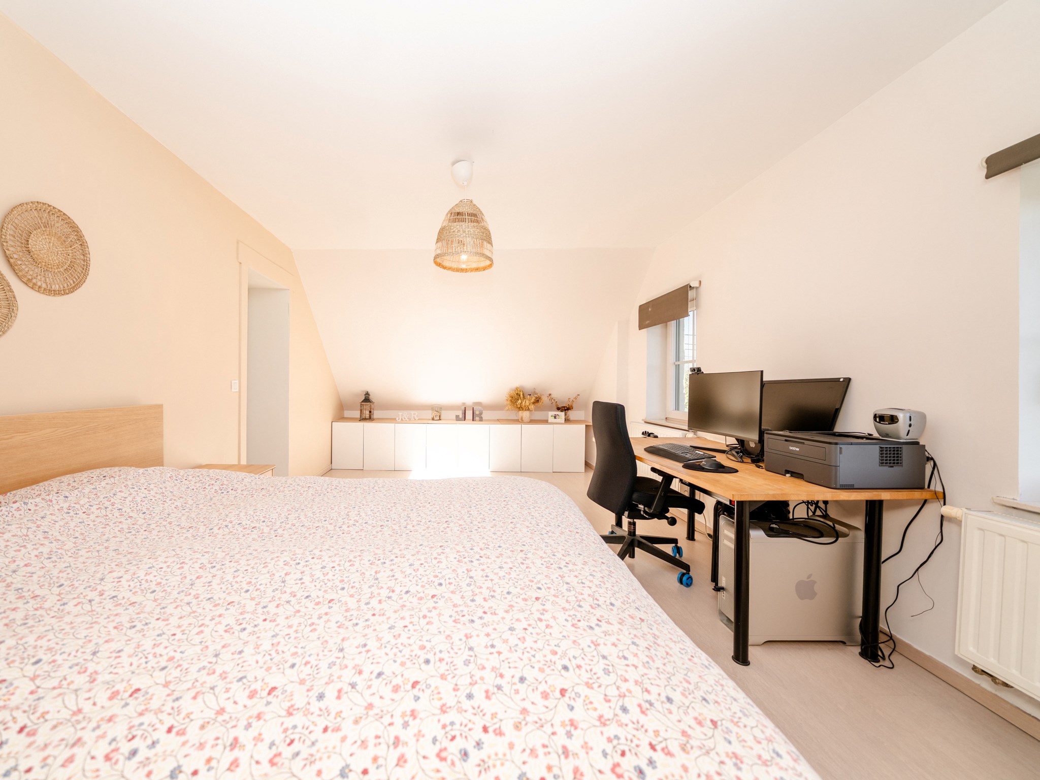 Vrijstaande woning met 3 kamers te midden het groen 