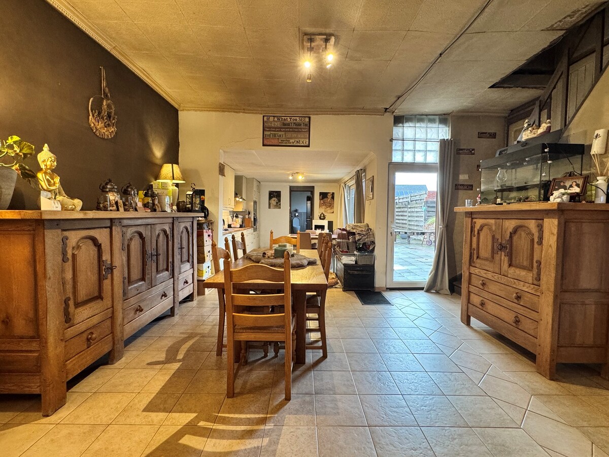 Woning met 4 slaapkamers in Ardooie 