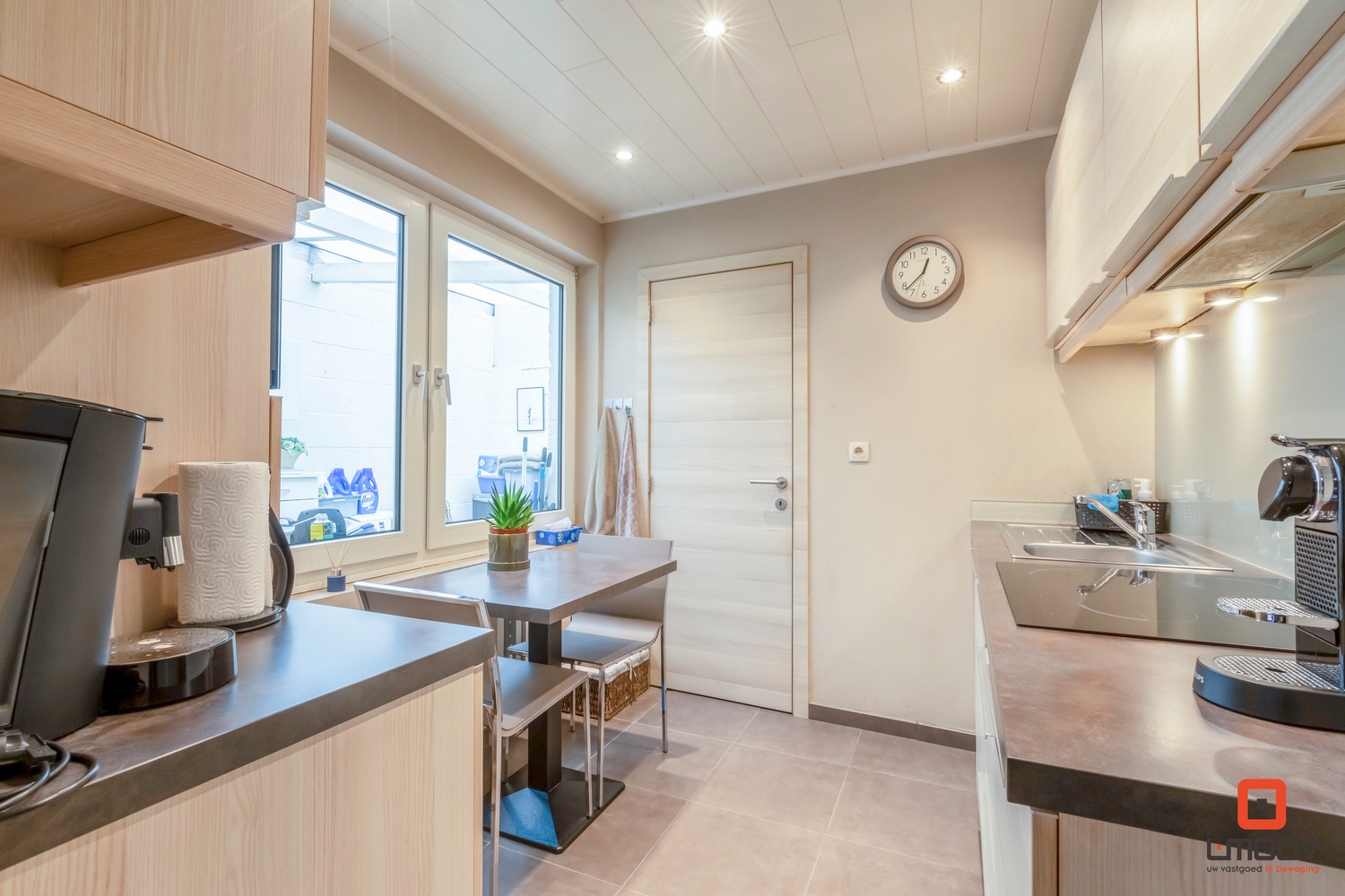 Charmante rijwoning met zeer veel mogelijkheden in Balegem! 