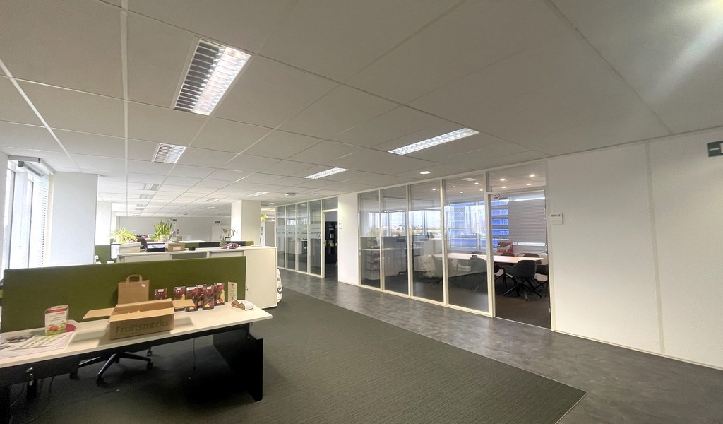 Kantoren te huur in West Port aan E34 in Zwijndrecht