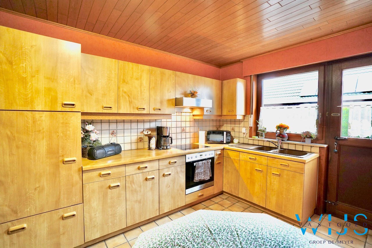 Centraal gelegen bungalow te Evergem ! 