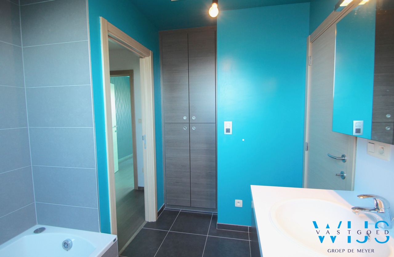 Landelijk gelegen tijdloos woonhuis te Ertvelde ! 