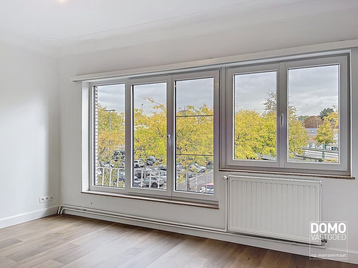 RECENT GERENOVEERDE WONING TE HUUR OP WANDELAFSTAND VAN HET CENTRUM VAN HASSELT 