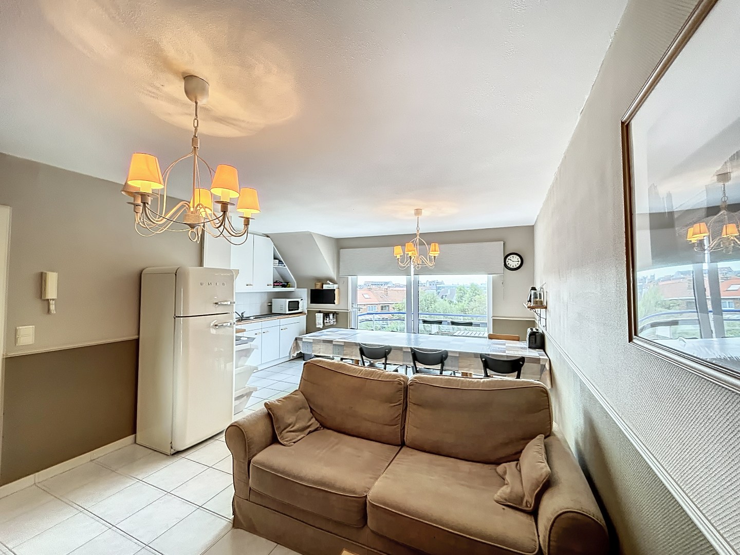 DUPLEX-APPARTEMENT MET 1 SLPK EN TERRAS 