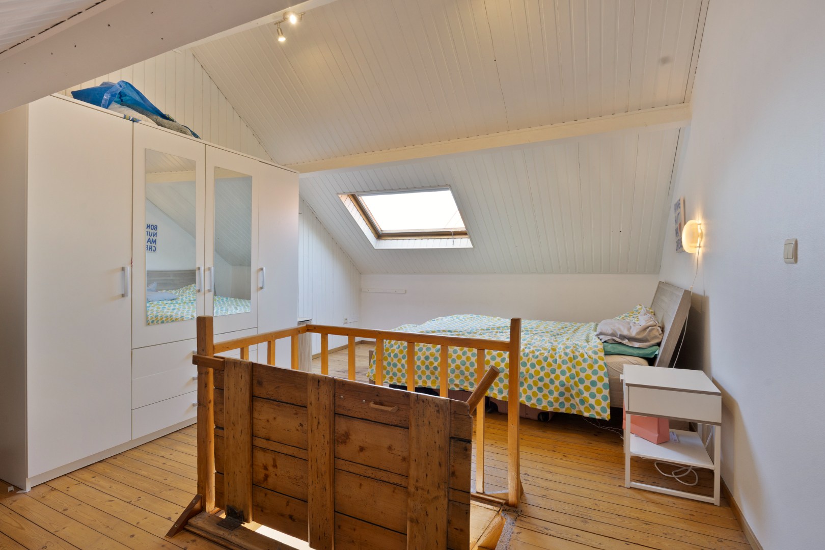 Gezellige rijwoning centraal gelegen bij UZ Leuven en het centrum met zeer ruime garage! - bewoonbare opp. 73 m² 