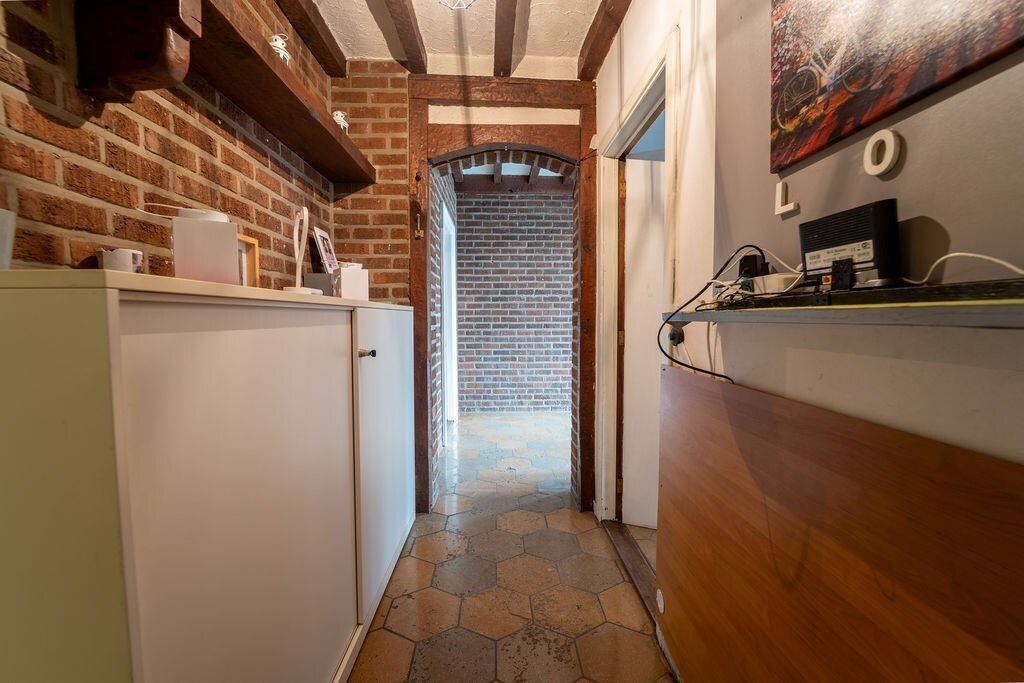 RUIME GELIJKVLOERSE WONING MET 3 SLAAPKAMERS, GARAGE EN RUIME TUIN TE HASSELT (KERMT) 