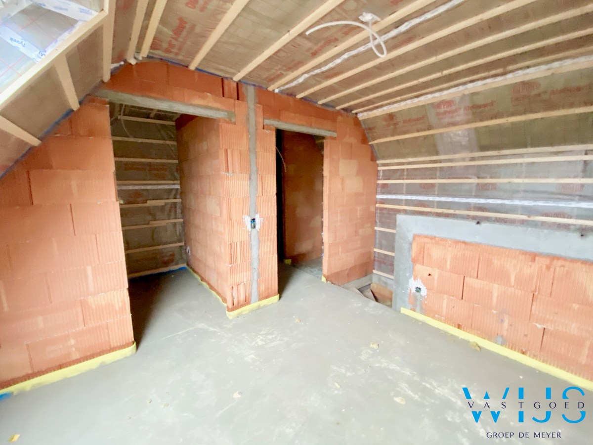 ULTRA ruime nieuwbouwwoning met 5 slaapkamers, 2 badkamers te RIEME/ERTVELDE  ! 