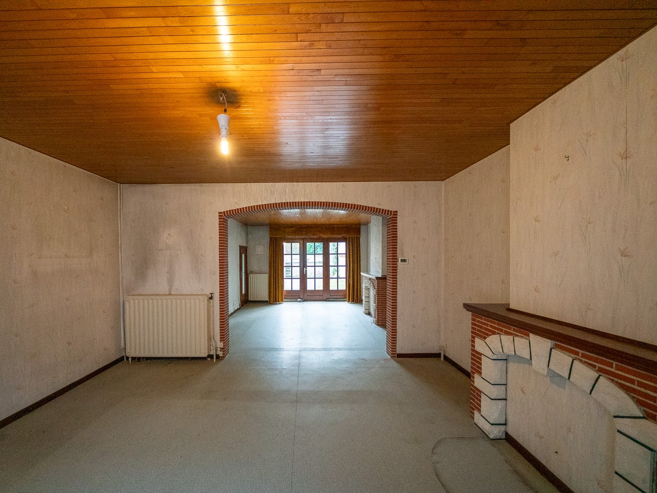 Te renoveren woning in het centrum van Schepdaal 