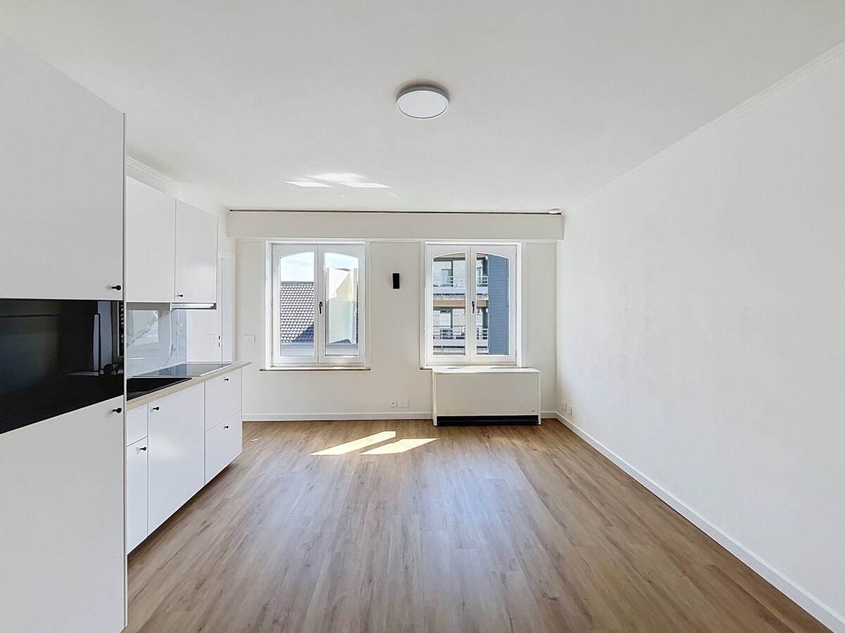 Gerennoveerd appartement in hartje Aalter op TOPLOCATIE 