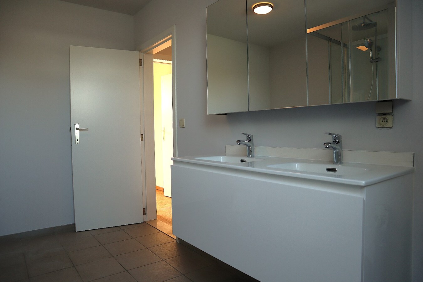 Rijwoning met 4 slaapkamers en tuin te Bierbeek 