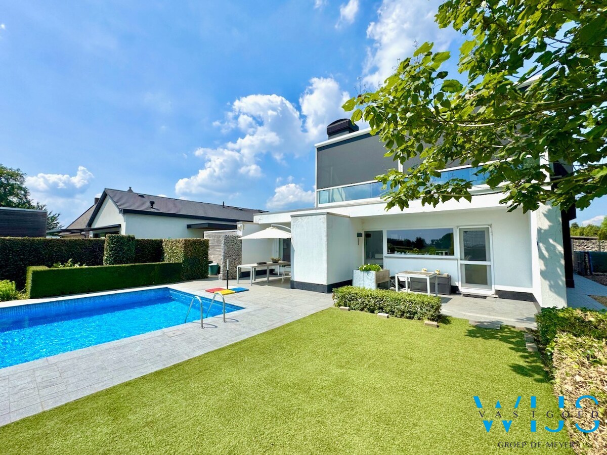 Prachtige eigendom op een schitterende locatie te ERTVELDE ! 