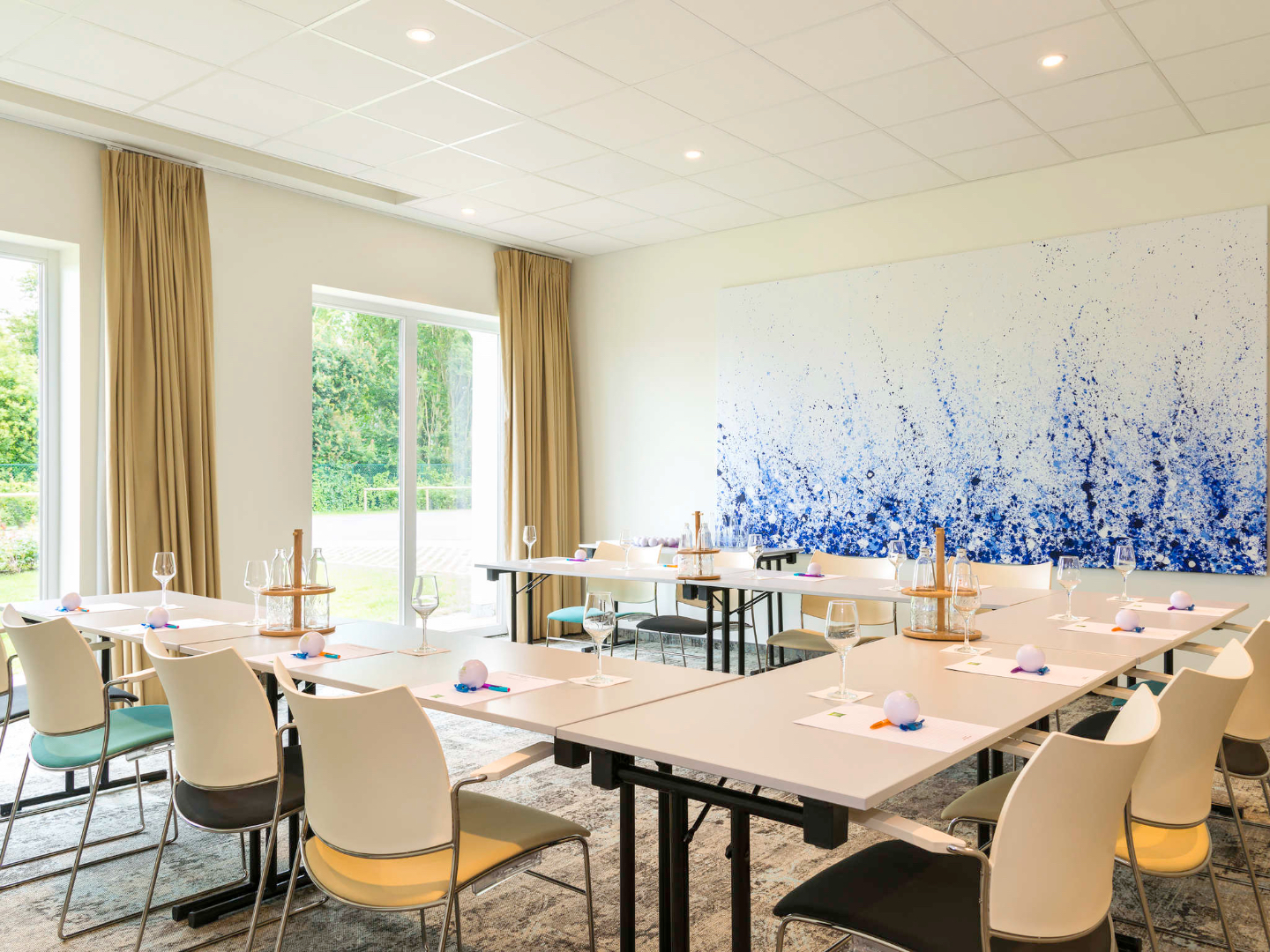 Modern hotel met binnenzwembad in Nieuwpoort! 