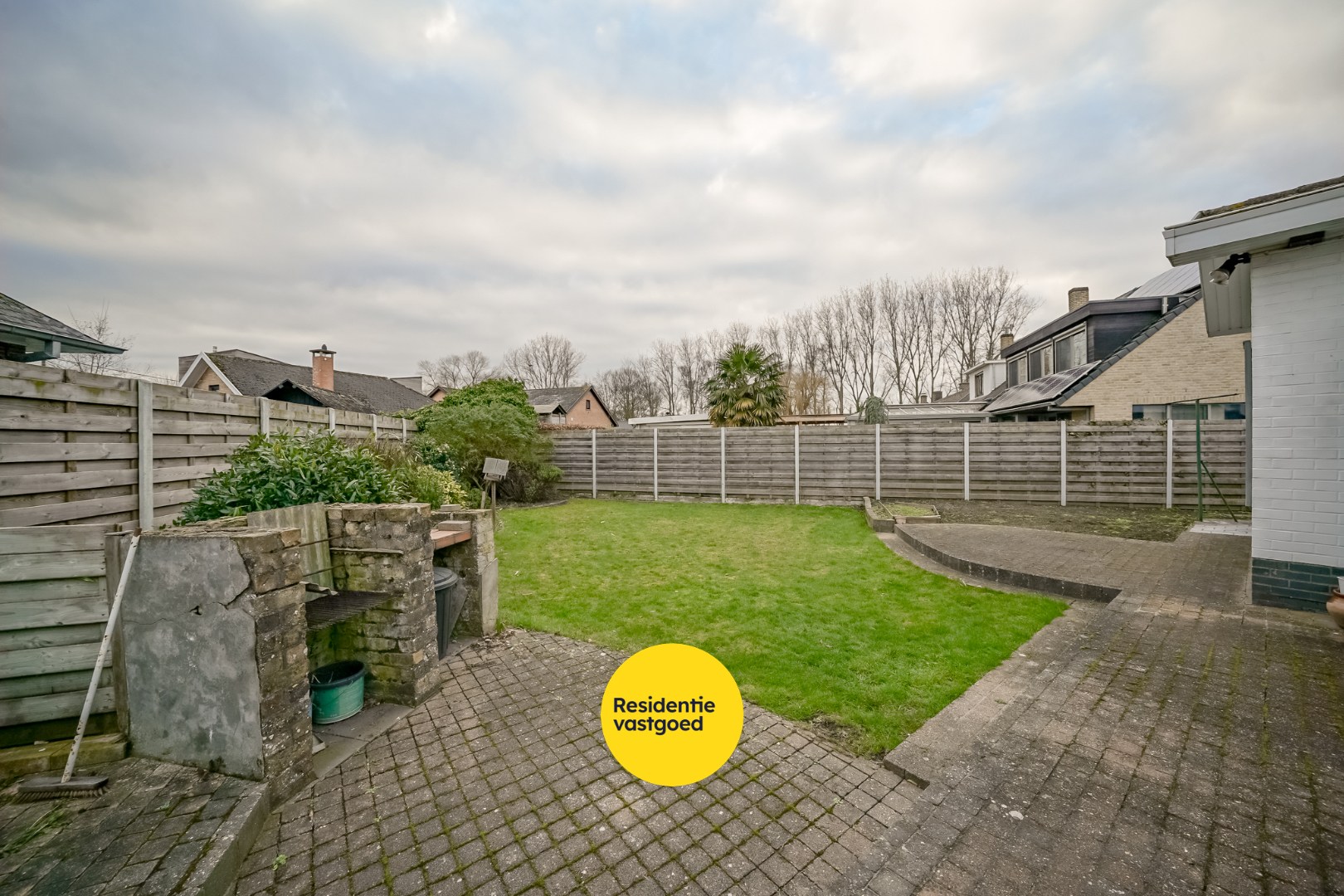Vrijstaande bungalow in hartje Oudenburg. 