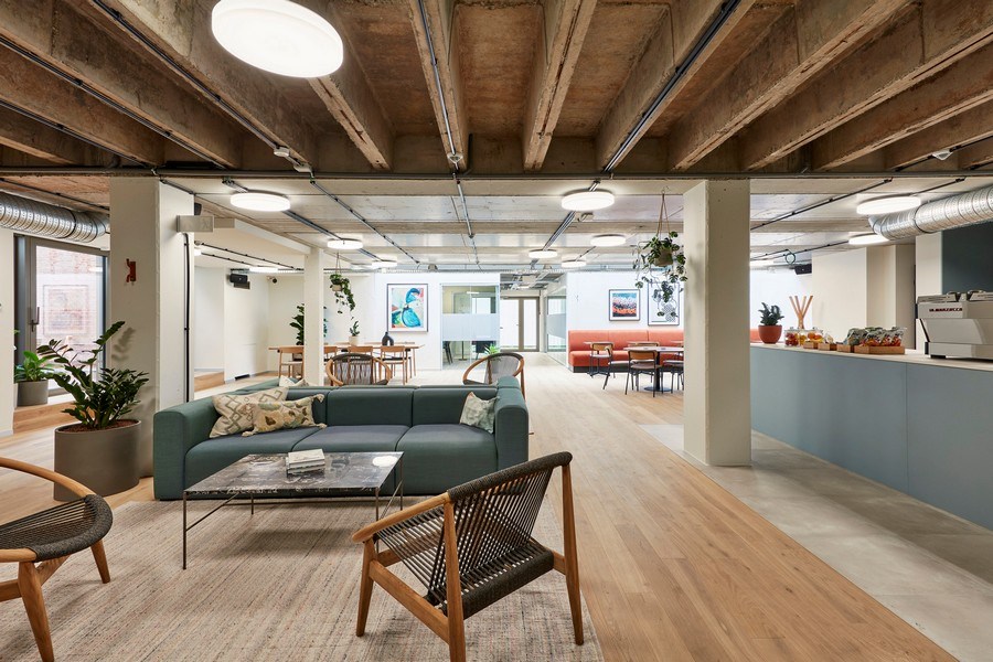 Instapklare kantoorplateaus te huur in Clockwise Antwerpen