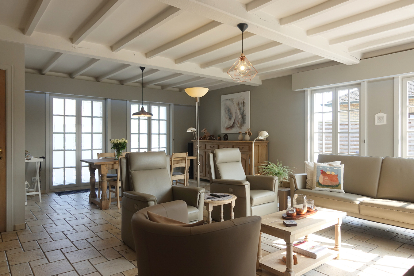 Prachtige villa in bungalowstijl op uitstekende locatie 