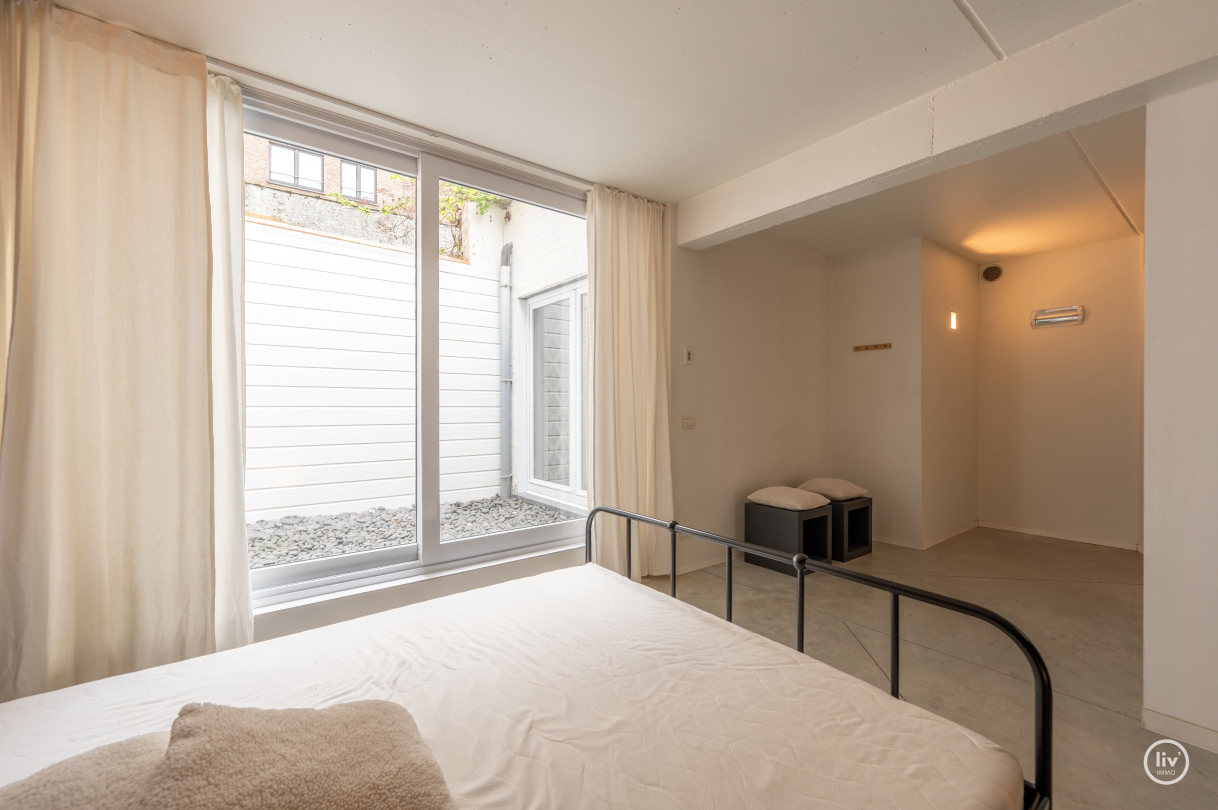 Ruim en mooi afgewerkt appartement gelegen op de zeedijk van Heist 