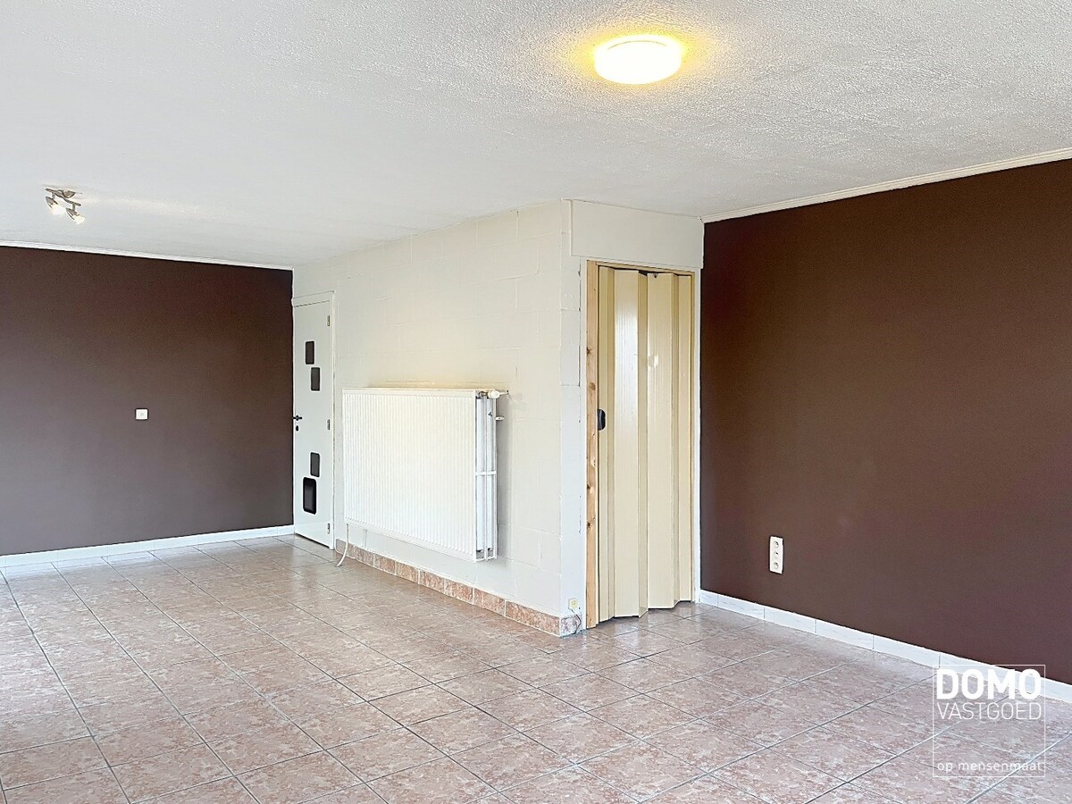 APPARTEMENTSGEBOUW  bestaande uit 1 studio en 1 appartement gelegen te Hasselt 