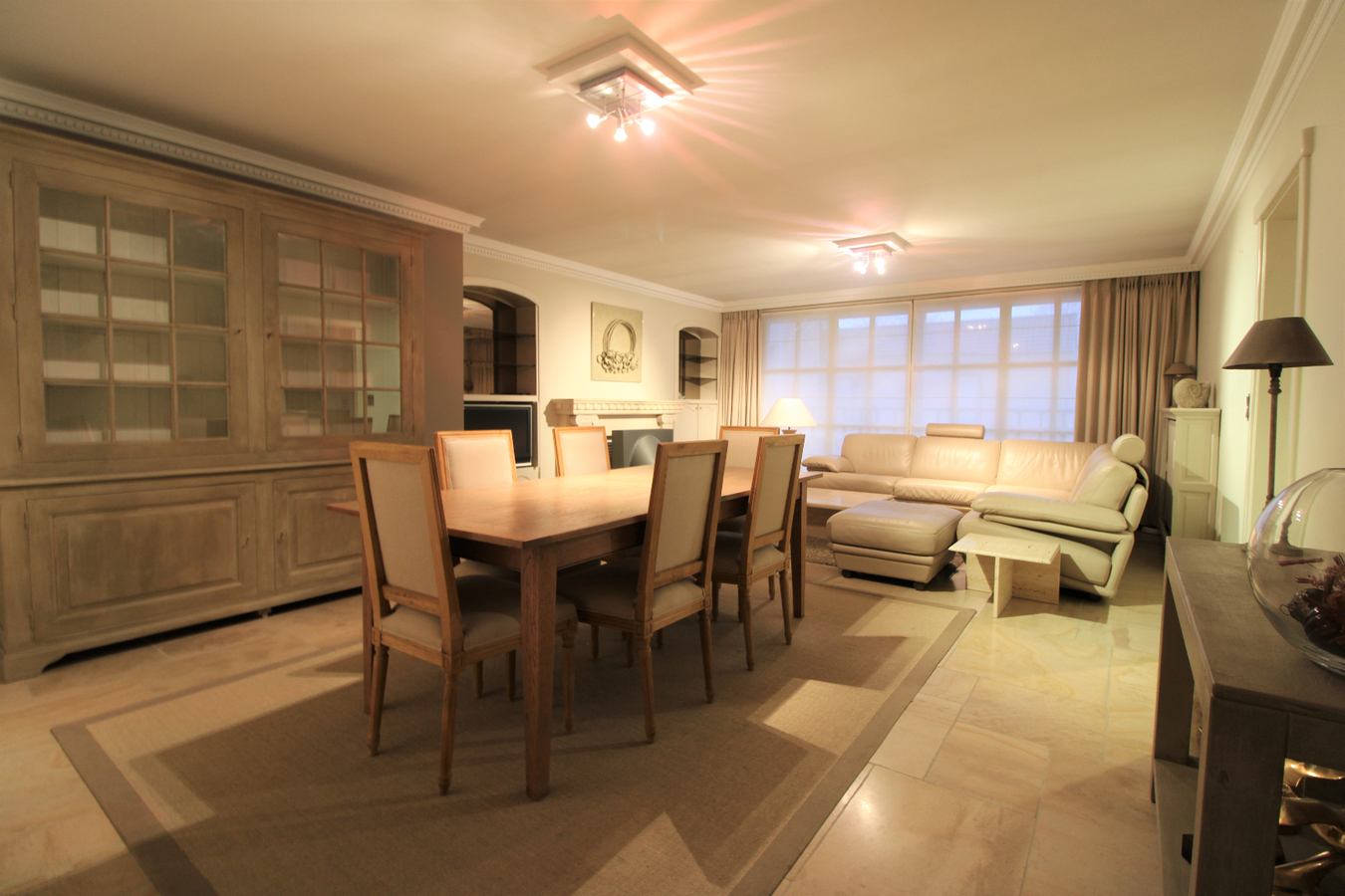 Prachtige bel-étagewoning in centrum Roeselare met 3 slaapkamers en garage 