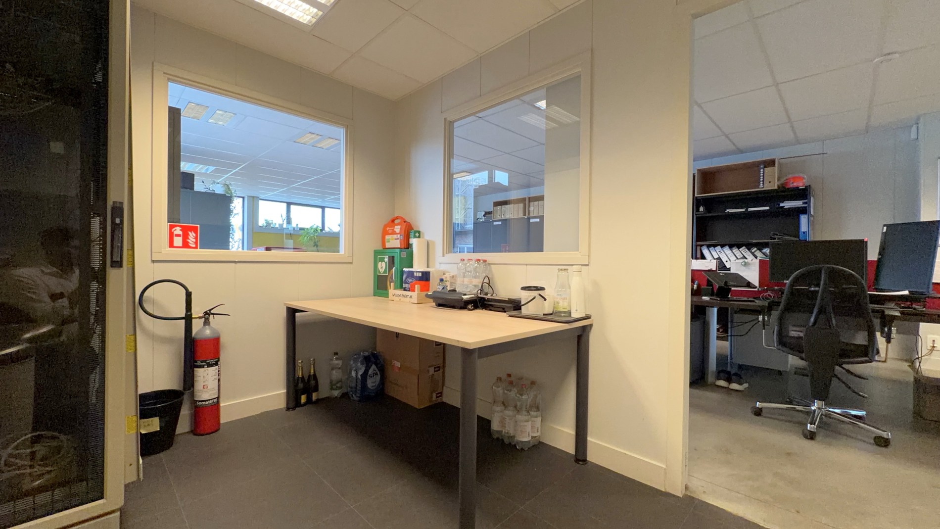 Kantoor te huur op toplocatie aan klaverblad E40xE17 in Gent
