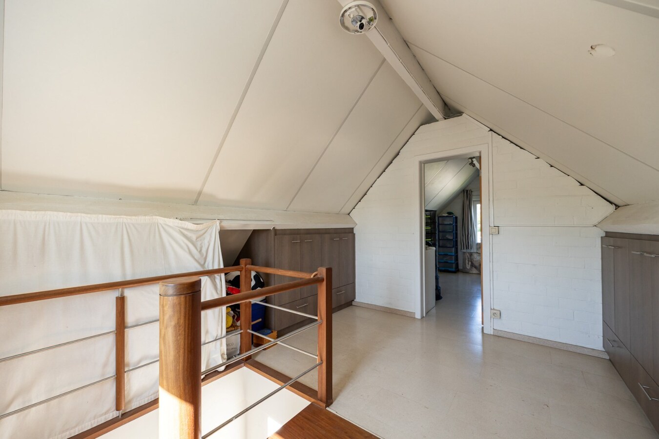 Woning met 3 slaapkamers op perceel van 1002 m² 