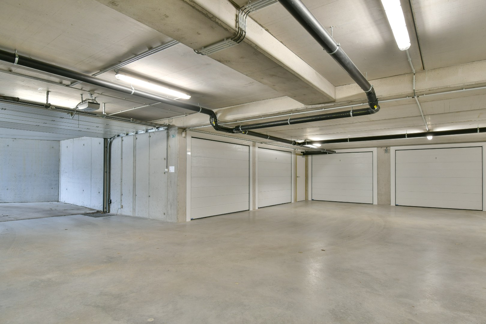 Recente afgesloten garagebox 