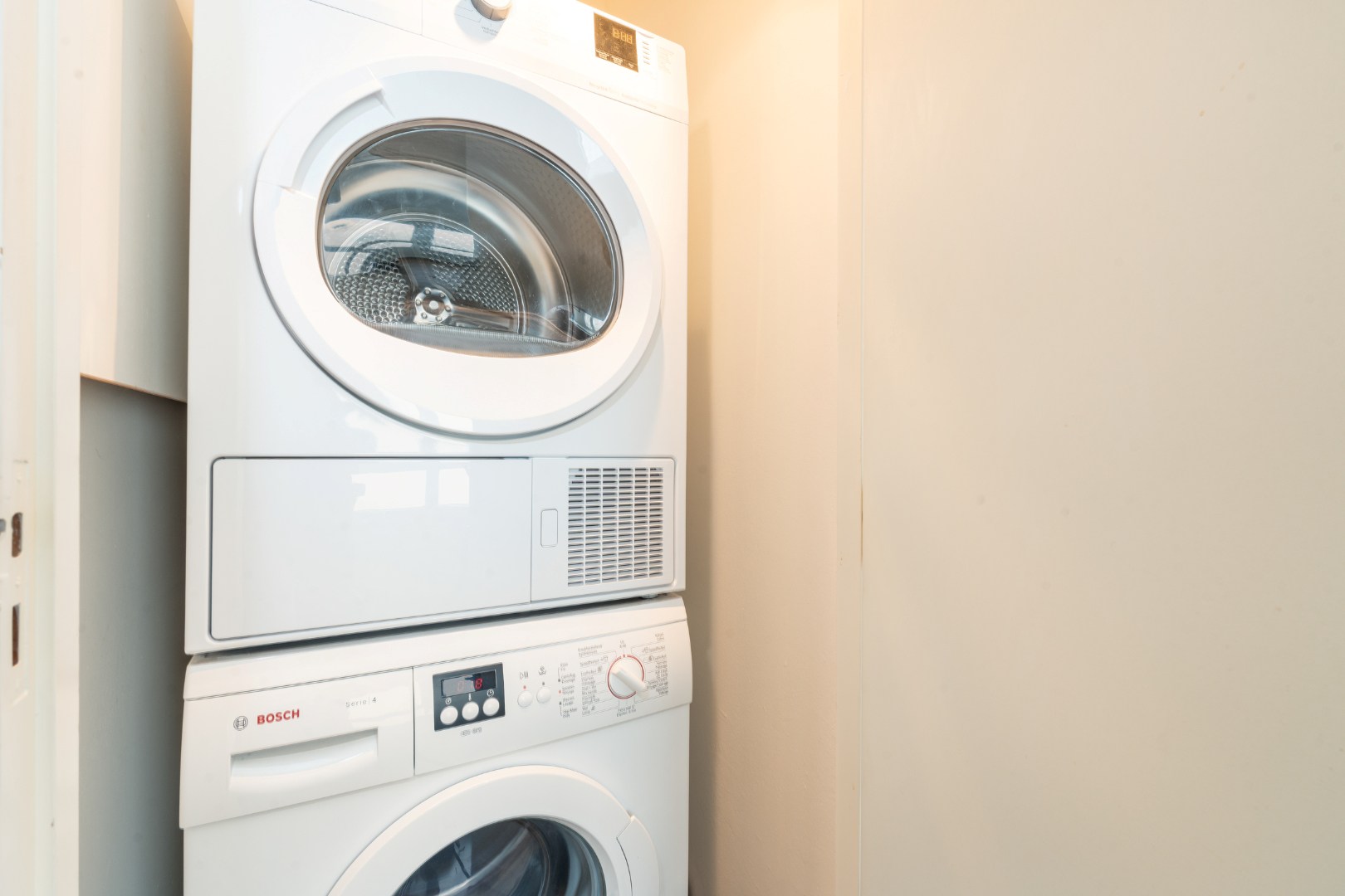 APP. 4 CHAMBRES DANS LE CENTRE AVEC VUE PANORAMIQUE SUR LA MER ET LA VILLE 