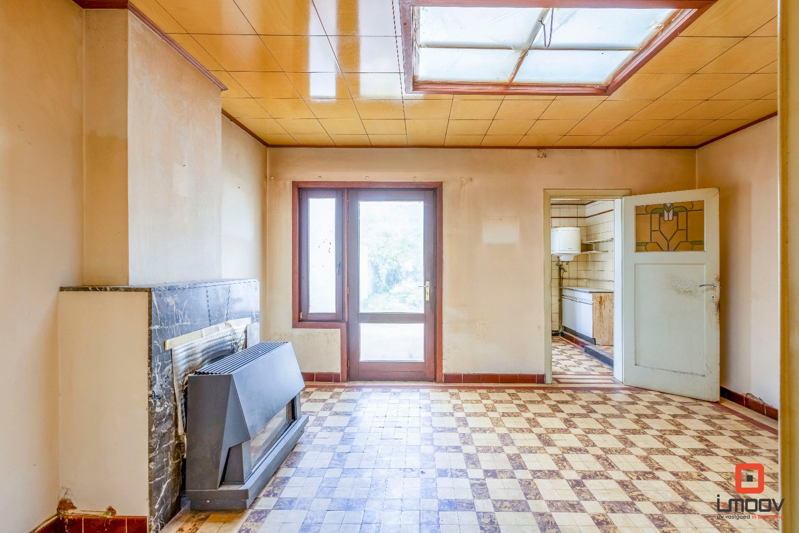 Karaktervolle te renoveren woning in Sint-Amandsberg 