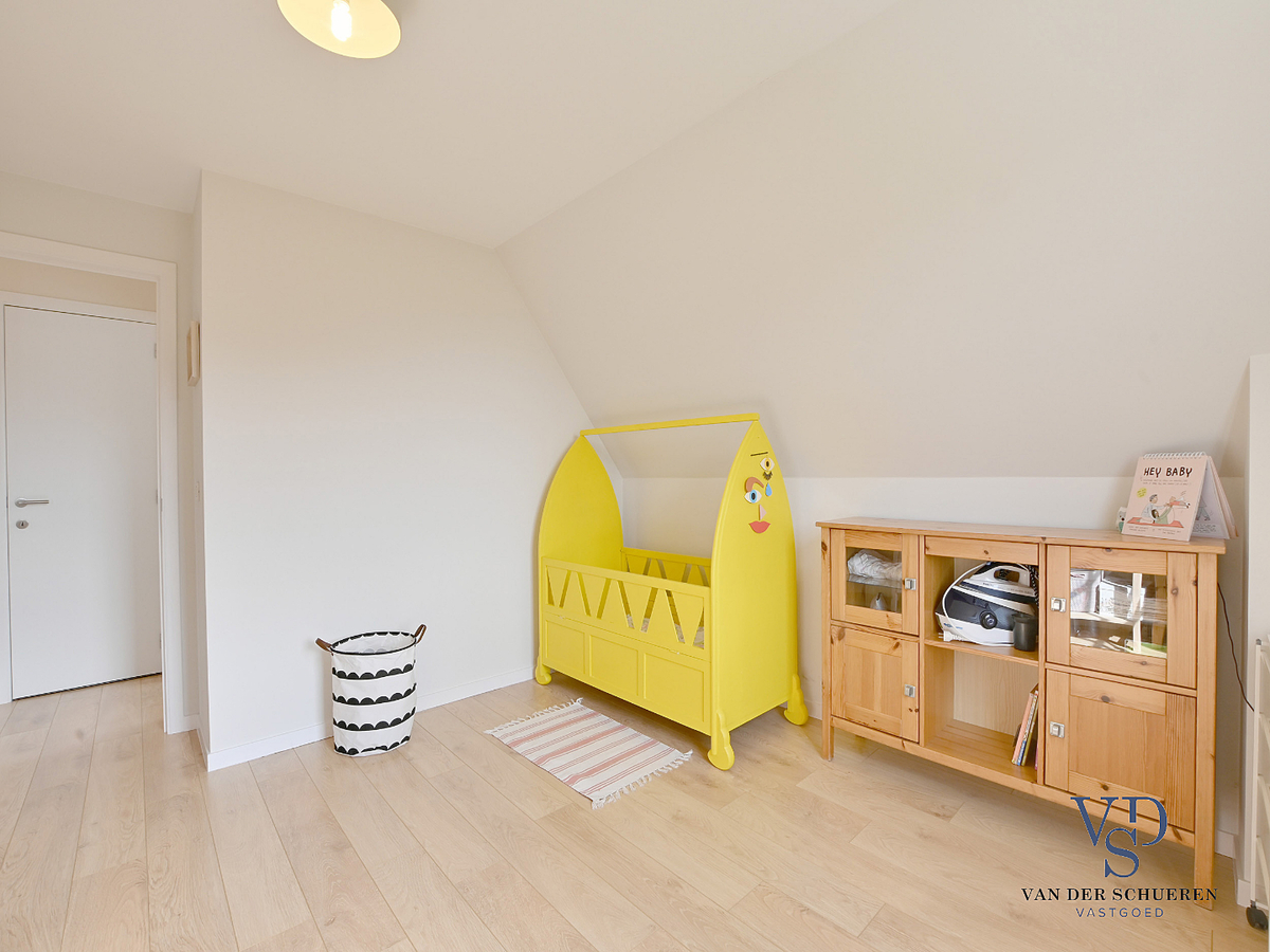 Recente, stijlvolle villa in rustige verkaveling ! 