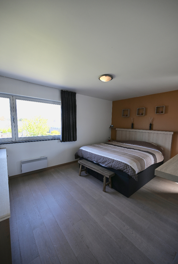 MAGNIFIEKE MODERNE VILLA OP TOPLIGGING NABIJ CENTRUM OOSTENDE 