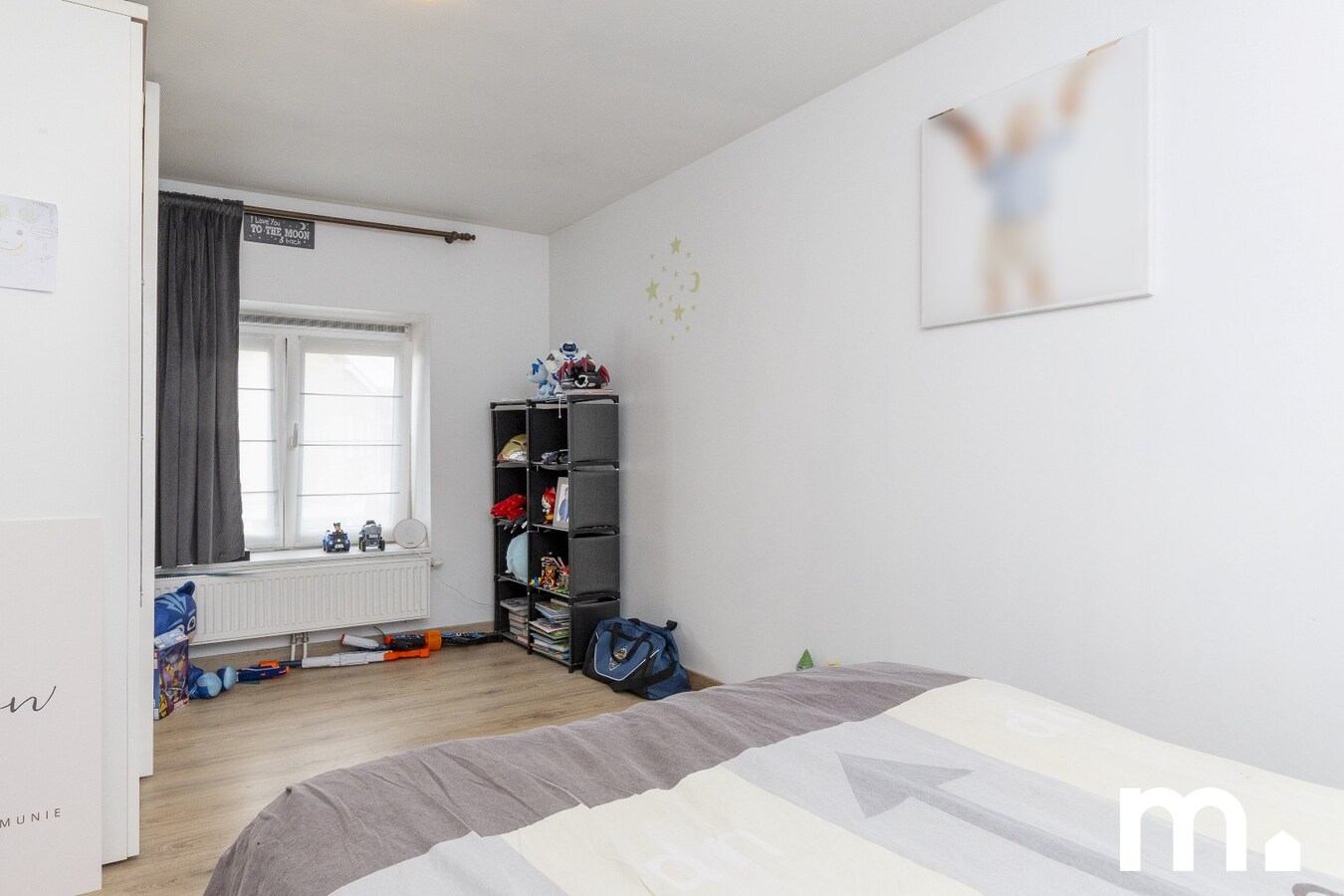 Ruime gerenoveerde gezinswoning met 5 slaapkamers en 2 badkamers ! EPC B ! 