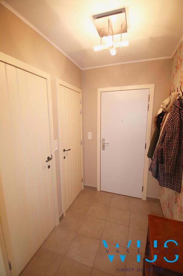 Charmant instapklaar tweeslaapkamer appartement in centrum Ertvelde! 