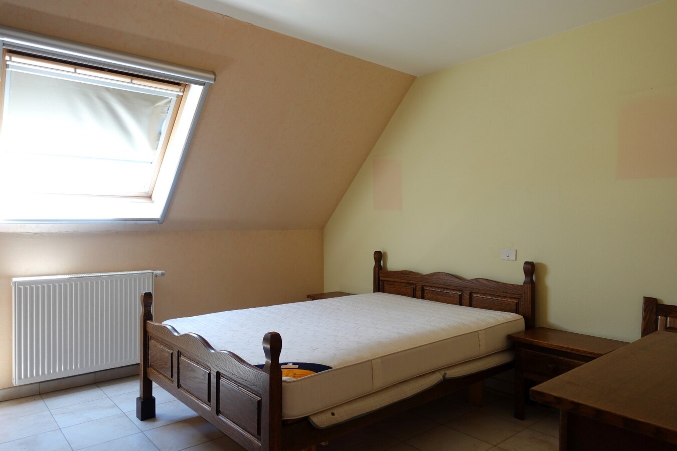 Ruim appartement te koop in Residentie Permeke op een uitstekende locatie te Jabbeke 