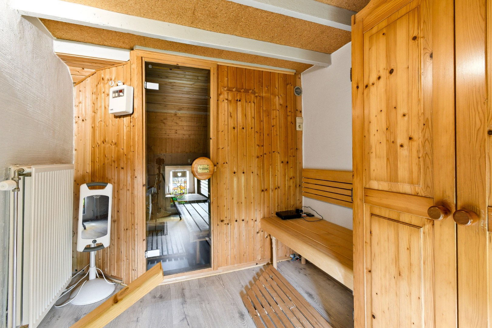 prachtige vrijstaande woning op toplocatie langs het kanaal te Leffinge met uniek panoramisch verzicht 