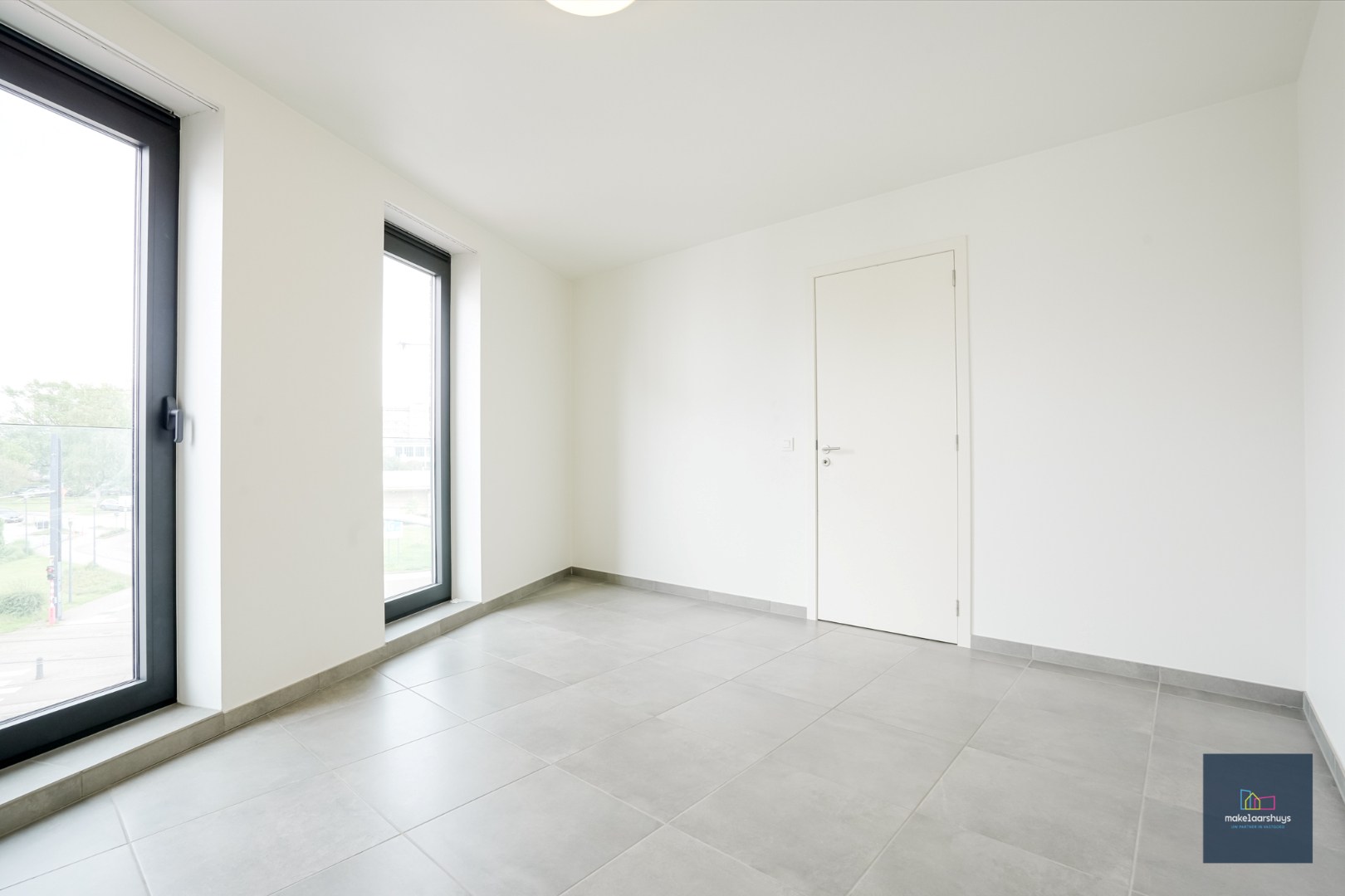 Schitterende duplex met 2 slpk en terras + fietsenberging 