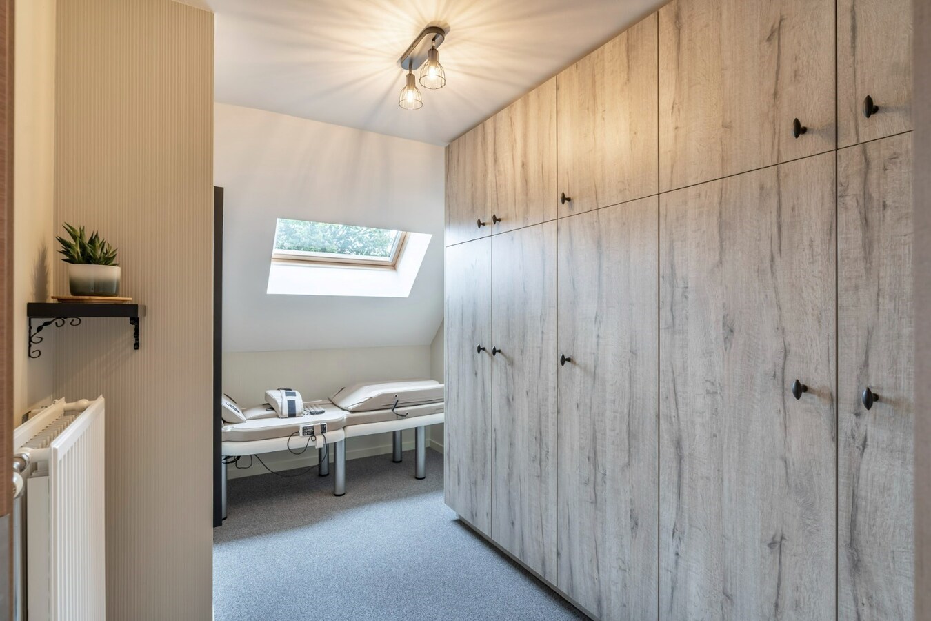 Gerenoveerde woning met tuin, garage en 3 slaapkamers in Opglabbeek - Perceeloppervlakte 684.00 - Bewoonbare oppervlakte 160.00 - Zuidoostelijke tuinoriëntatie 