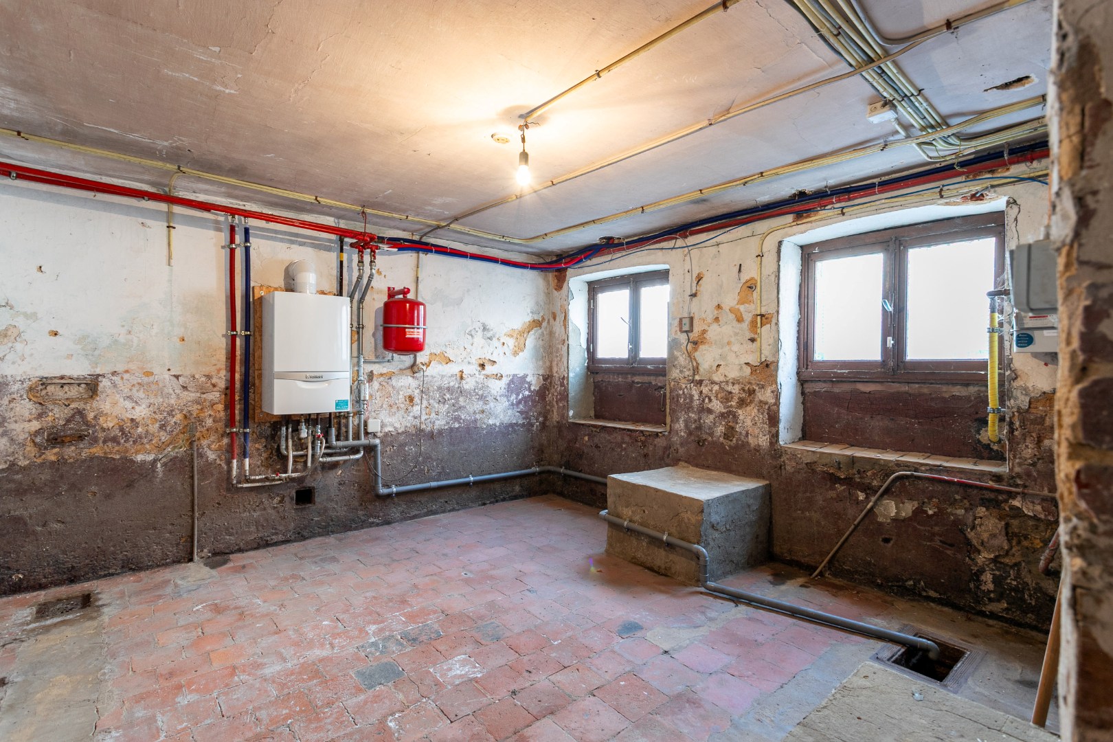 Karaktervolle woning met 3 slpk en terras te centrum Halle 