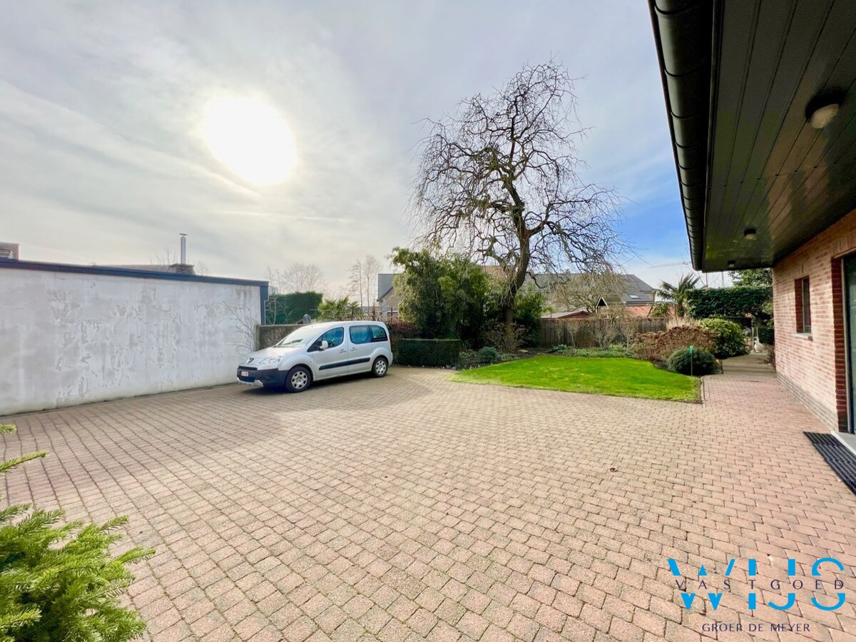 Multifunctioneel pand op een TOPlocatie ! 