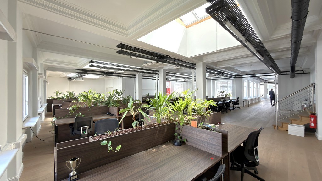 Prestigieuse kantoren te huur op Meir in Antwerpen