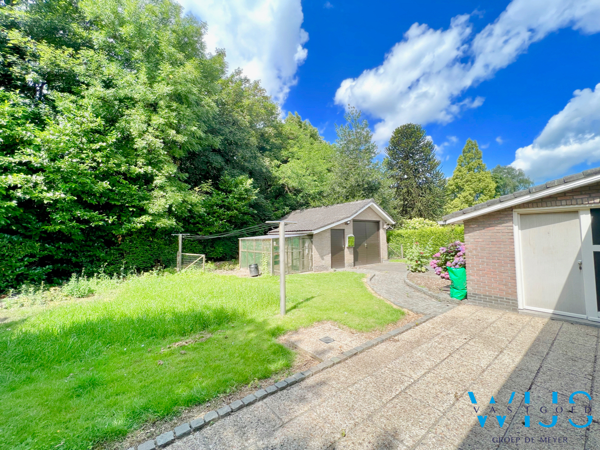 Mooie alleenstaande woning op een ideaal perceel van 837m² te Kluizen 