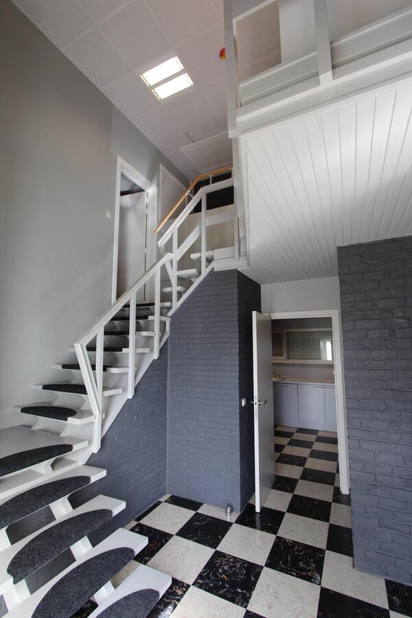 Woning met 4 slaapkamers en garage te Koekelare 