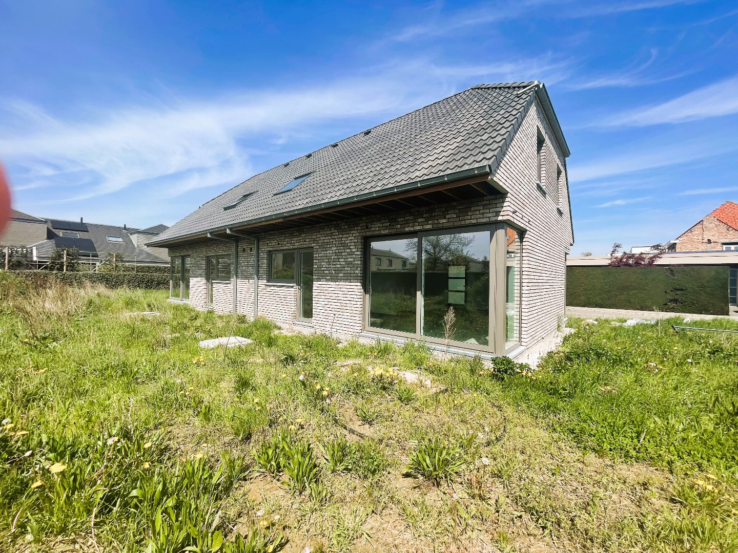 Ruime nieuwbouwwoning met 3 slaapkamers en garage 