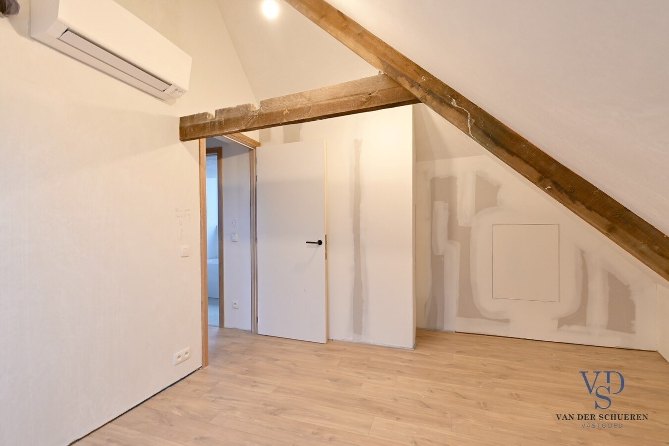 INVESTERINGSOPPORTUNITEIT ! 