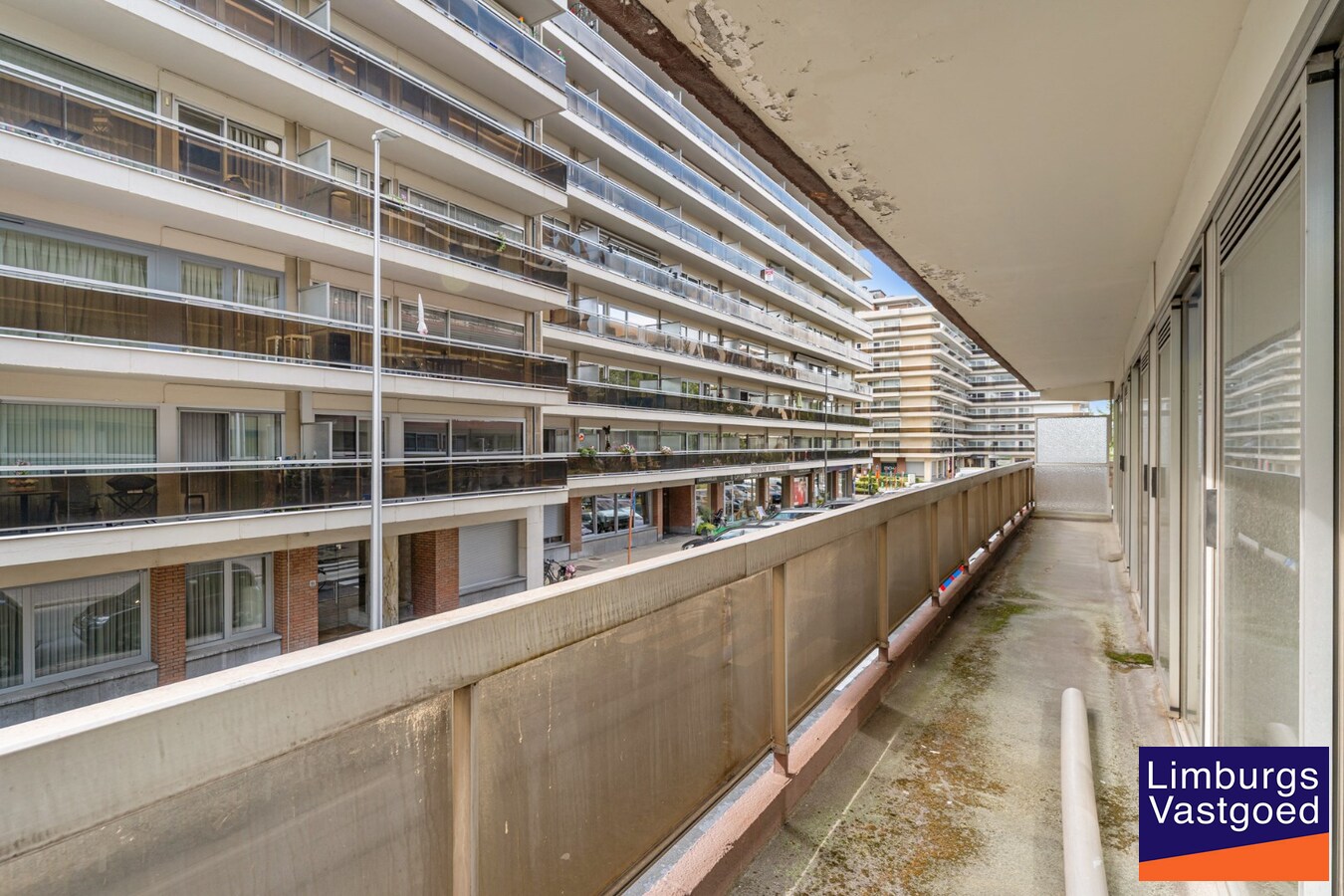 Handelspand op toplocatie, 226m², ruime parkeergelegenheid 