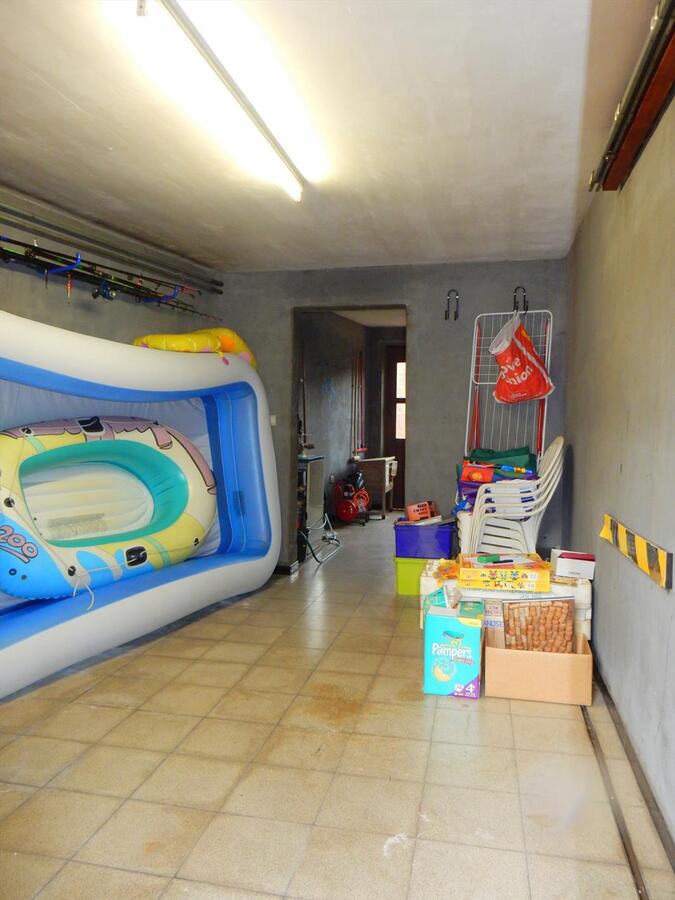 Ruime woning in centrum Jabbeke 